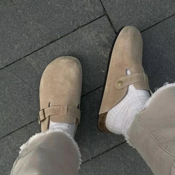 Dam slip-on-tofflor med spännrem