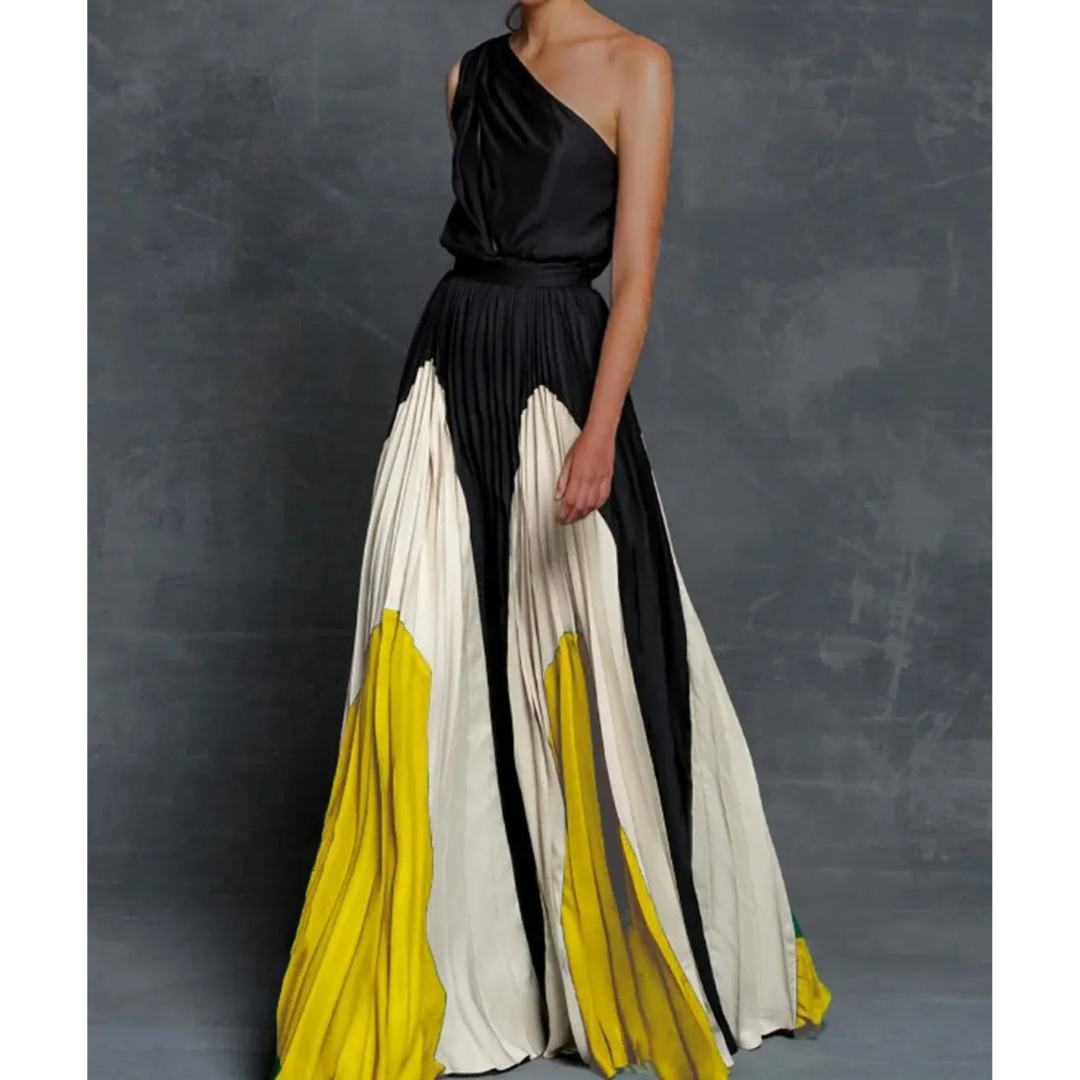 Klara | Dam Plisserad One-Shoulder Maxi-Klänning