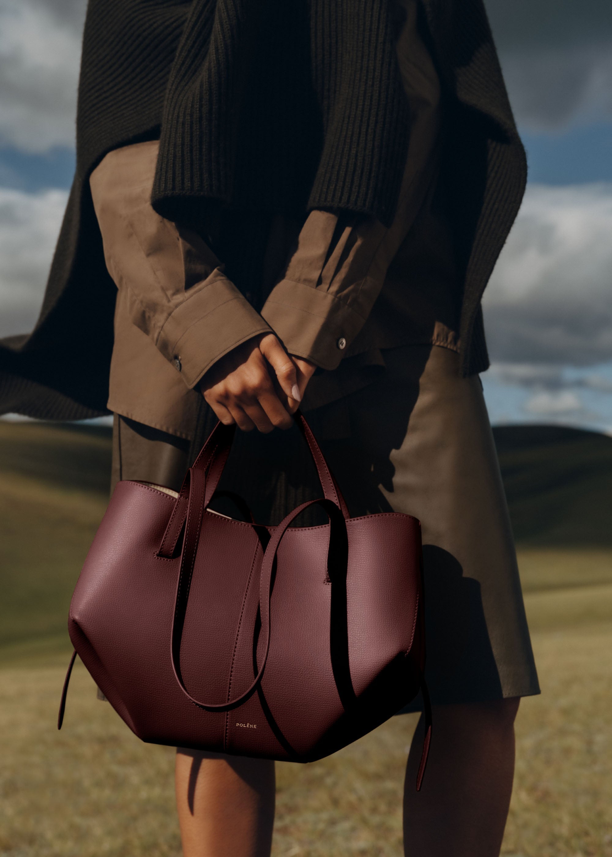 ÉLOISE Tote – Mini | Svart Körsbär