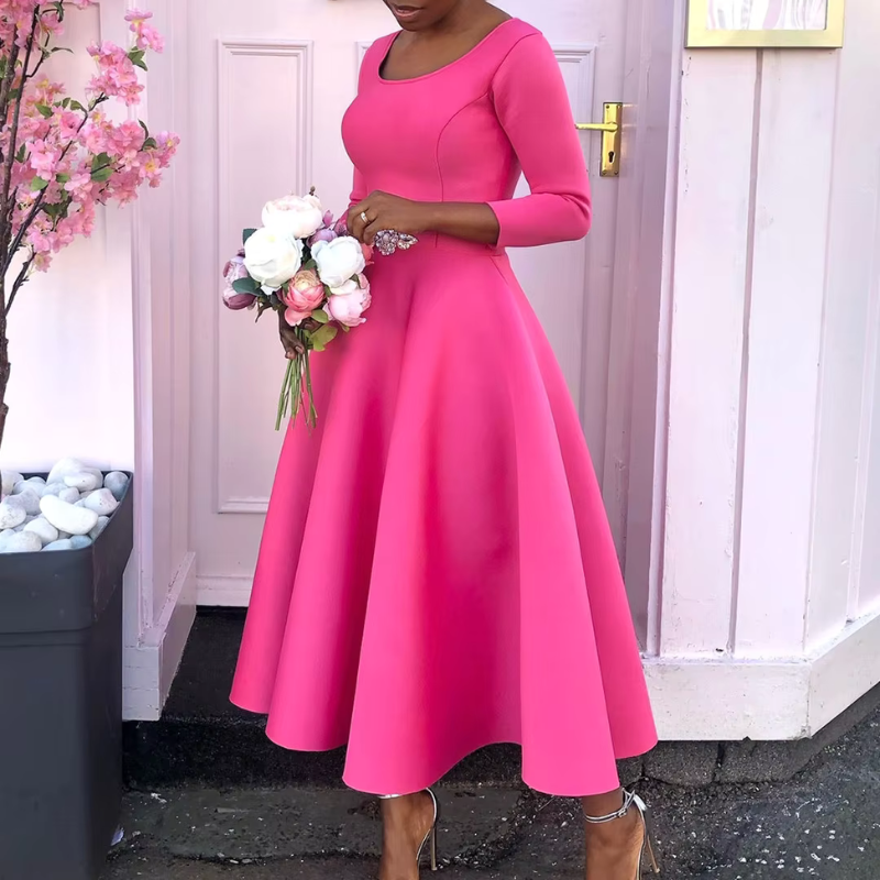 Oline | Kvinnors Rundhalsad Utsvängd Midiklänning