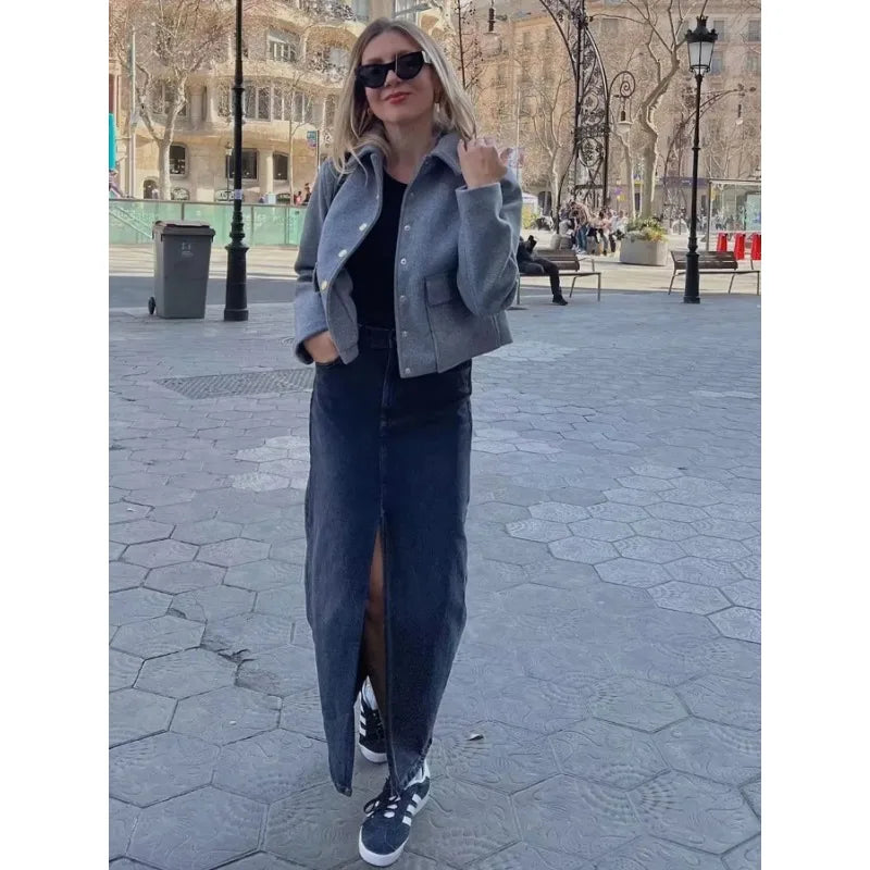 Jeanette | Damers Kort Casual Jacka med Knapplåsning