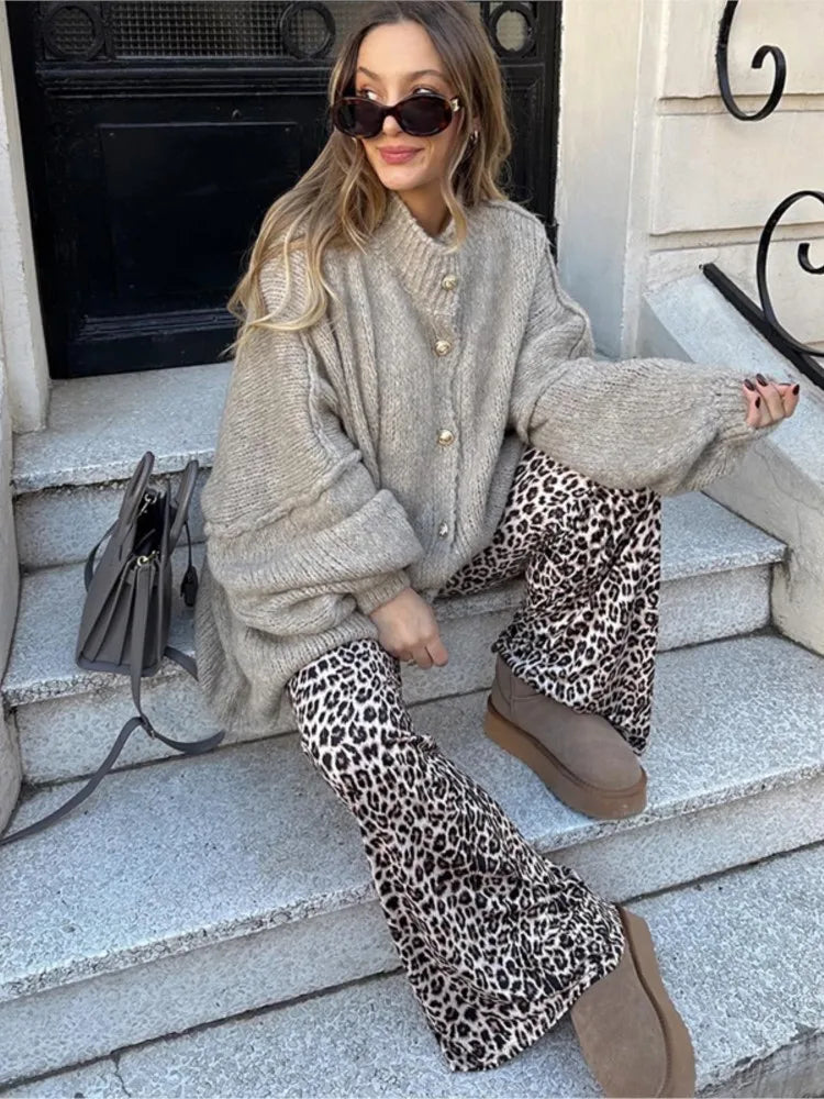 Emma | Dam Varm Stickad Cardigan med Lös Passform