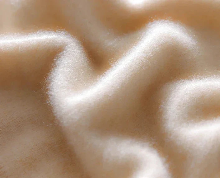 Lärka – Exklusiv Ulltröja för De Kalla Månaderna