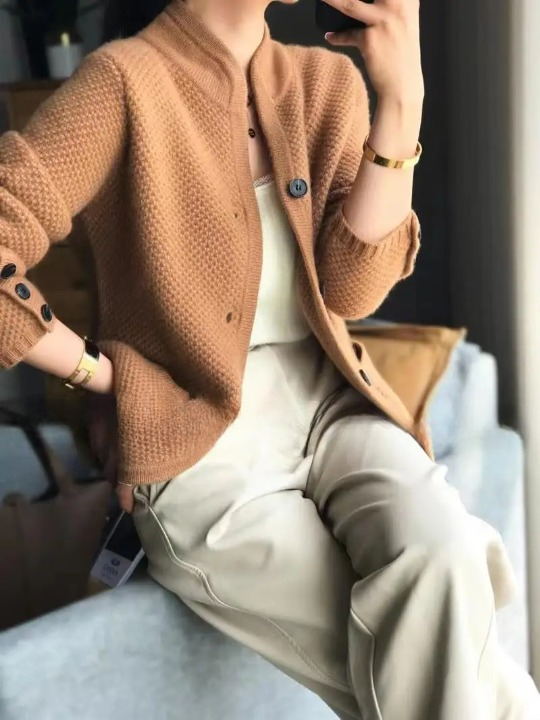 Henriette | Damens Knapperet Ullblandad Cardigan Jacka