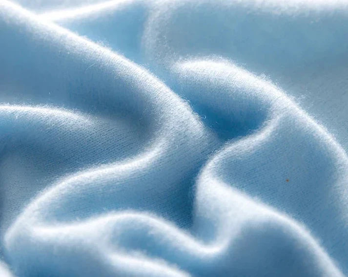 Lärka – Exklusiv Ulltröja för De Kalla Månaderna