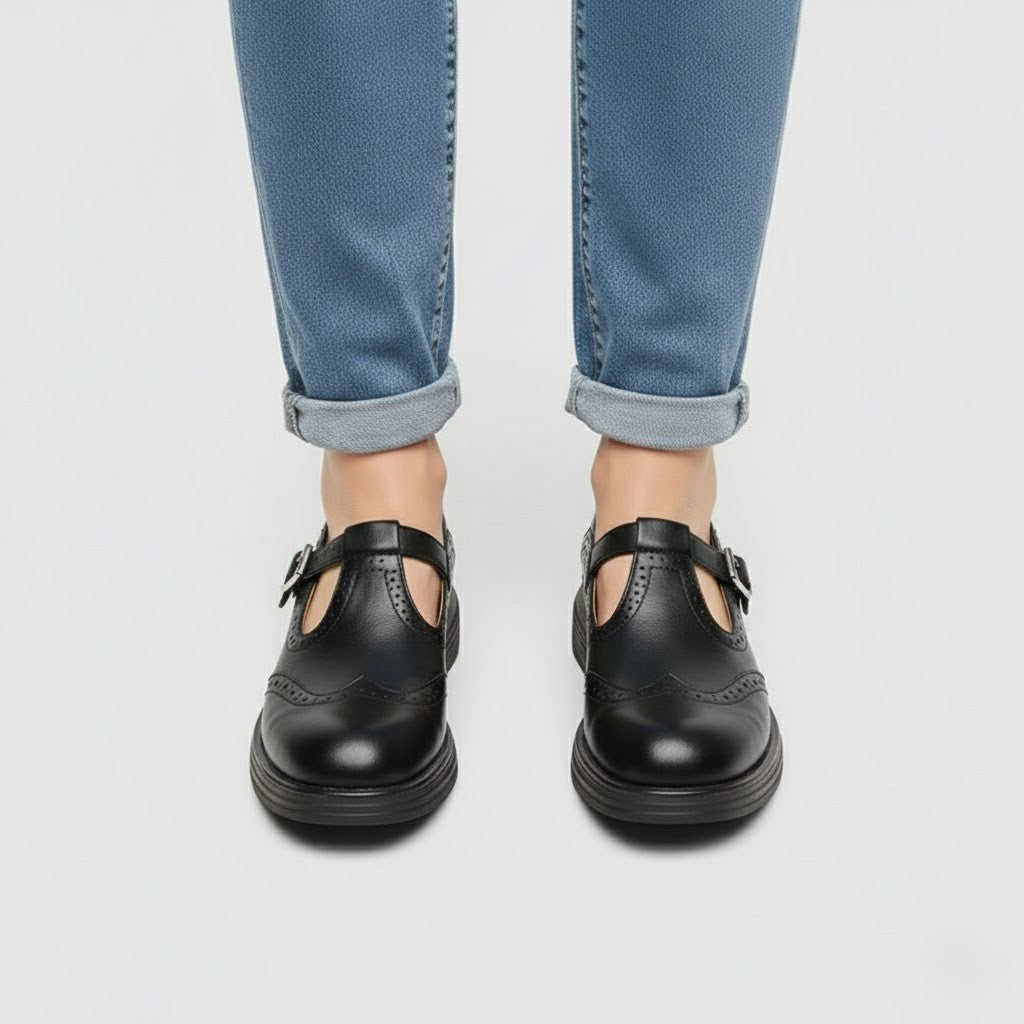 Line | Chikke klassiska stövlar i vintage Mary Jane-stil med spänne