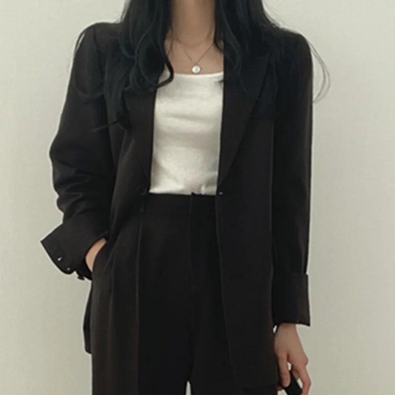 Sissel | Kvinnotailored Blazer- och Byxdress Set